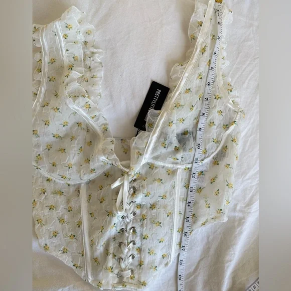 NWT PrettyLittleThing White Floral Chiffon Lace Up Boned Corset Top 6 - Picture 10 of 12